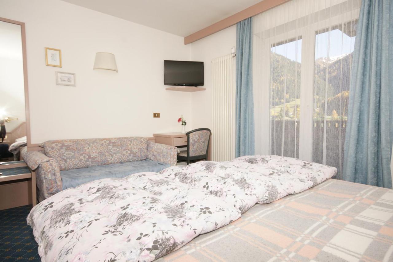 Hotel Mozart 3*